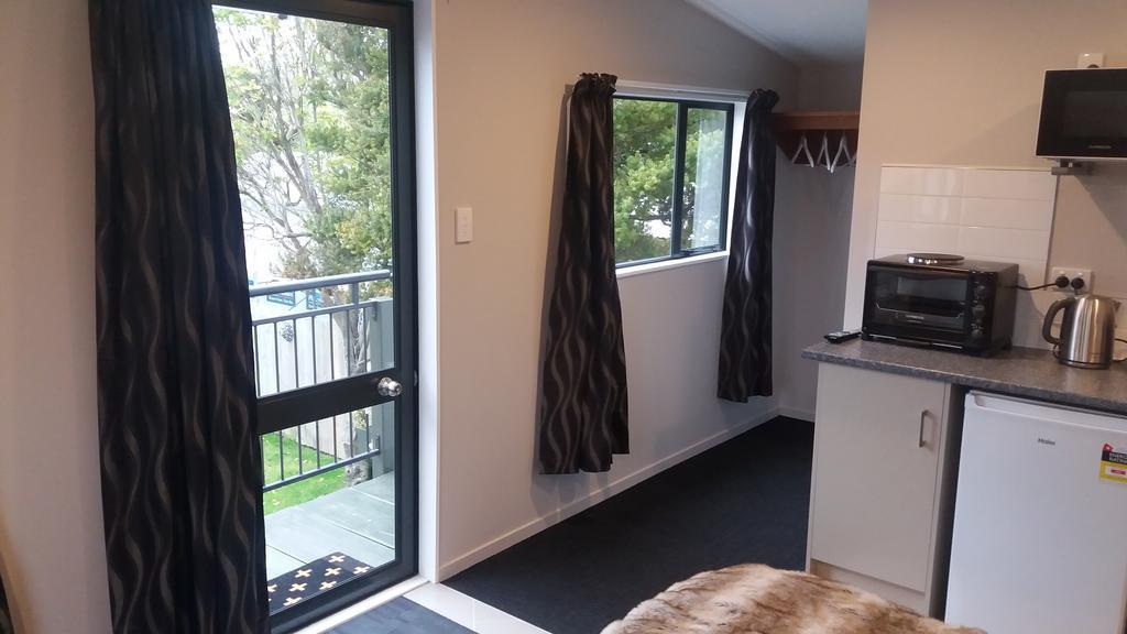 Stream View Apartment Christchurch Exterior photo